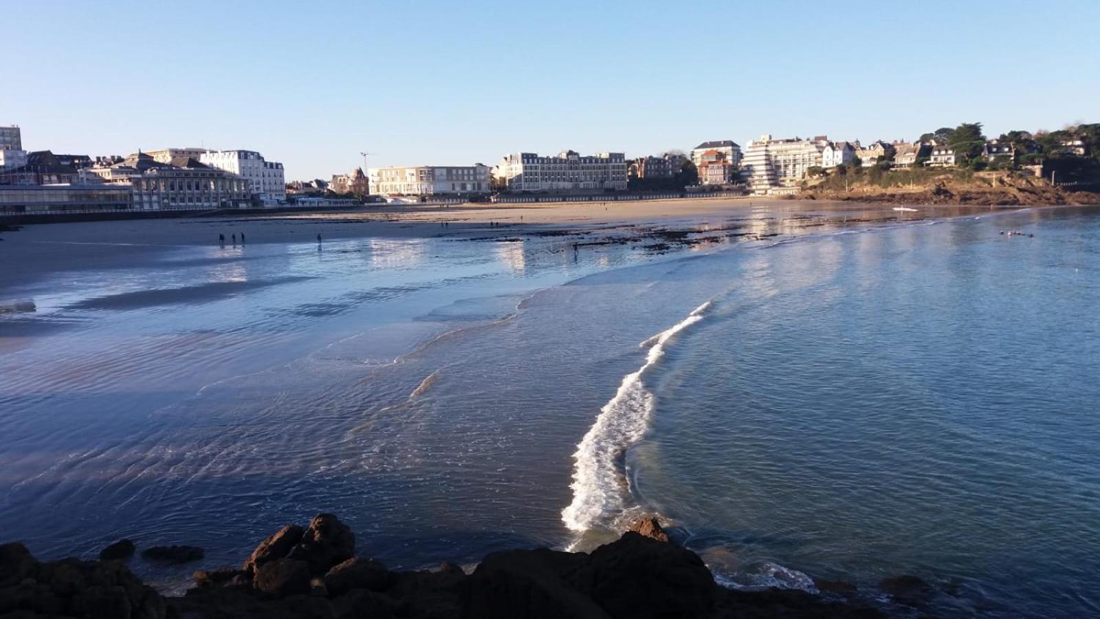 Loft Atypique Hyper Centre A 5Mn A Pied De La Plage De L'Ecluse 2 A 8 Personnes Dinard Exteriér fotografie